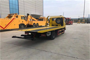 白河非事故拖车