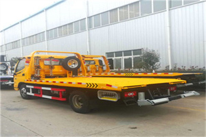 白河附近拖车救援搭电